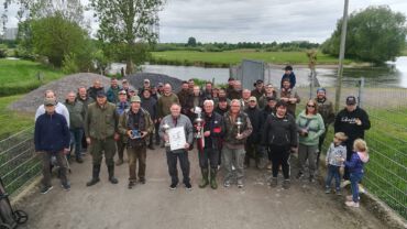 Fischerkönig 2025 ist Viktor Elzesser, mit einer 3460 Gramm schweren Brasse.